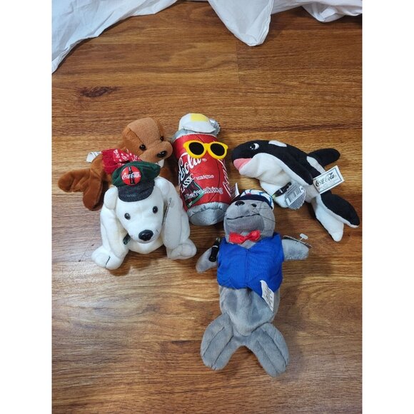 Vintage Coke Coca-Cola Plush Lot Of 5 Polar Bear Penguin Seal BEANIES NEW‎ - Picture 1 of 3